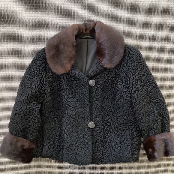 Host Pick 🎉⭐️ Vintage Persian Lamb and Mink Jacket ⭐️🎉 - Picture 1 of 16